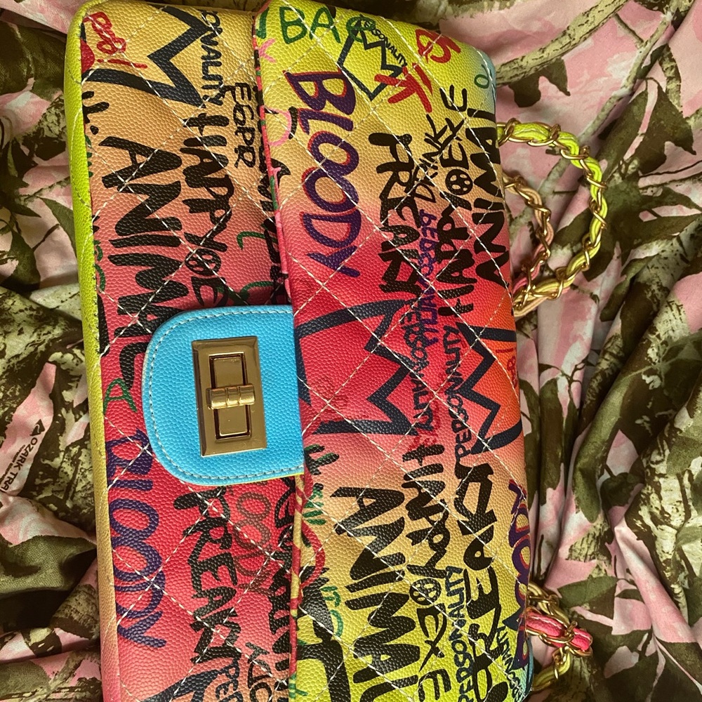 Graffiti purses